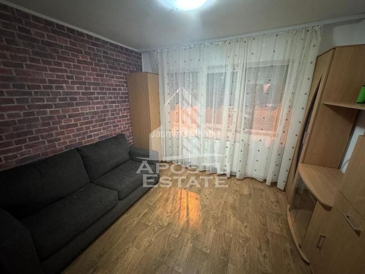 Garsoniera in zona UMT, ideal investie