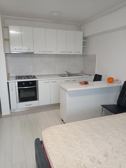 Pers fizica inchiriez garsoniera ,capat cug fuzion towers - 5