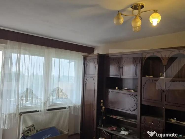 Apartament de vanzare, cu 2 camere, 46 mp, zona Micro 14 - 3