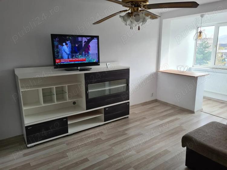 Inchiriez garsoniera Soarelui - 2