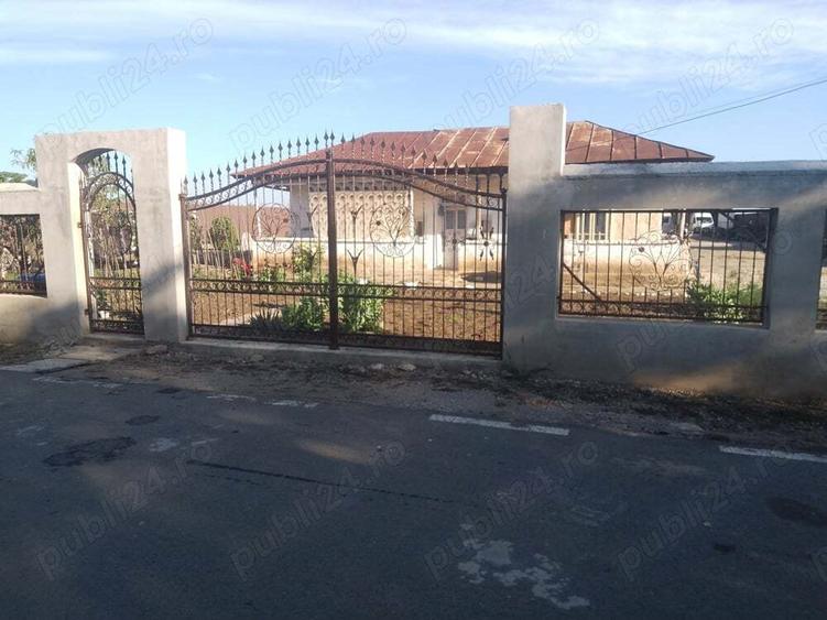 Vand teren +construc?ie hala+casa batraneasca demolabila - 6