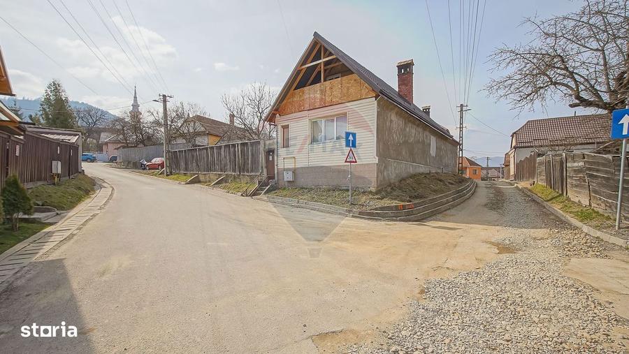 Casa individuala cu potential in zona centrala Sacele - 5