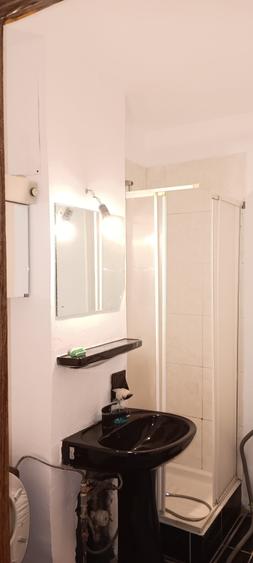 VANZARE GARSONIERA - 10