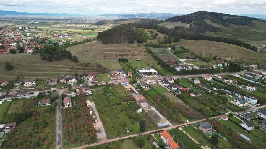 Teren intravilan - 12