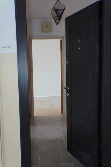 Apartament 4 camere decomandat 79 mp - Sector 6 - direct proprietar - parcare - 2