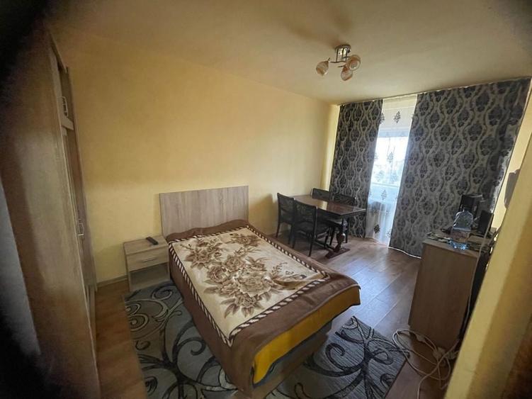 Garsoniera de vanzare - 1