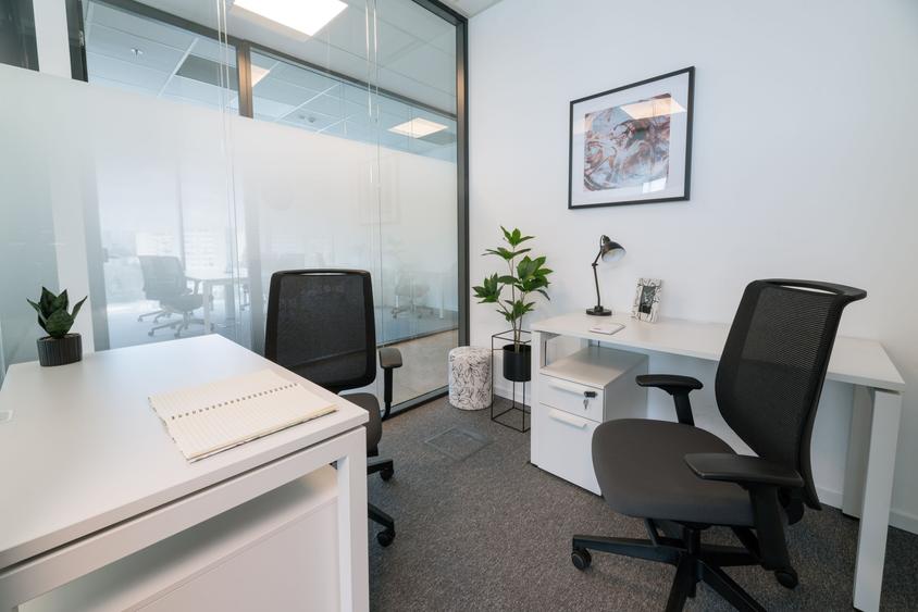 Acces la spații de birou profesionale în Regus Iulius Business Centre - 1