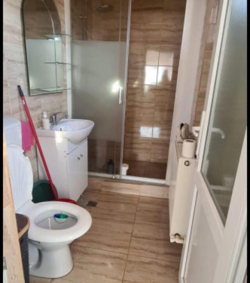 Casa caramida in UROI schimb cu apartament 3-4 camere i - 3