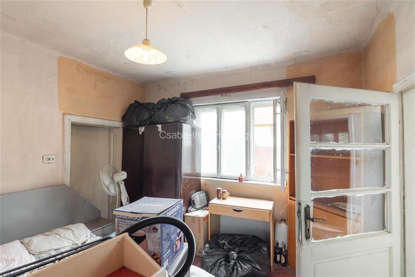 Casa renovabila cu teren de 620 mp in Cantemir