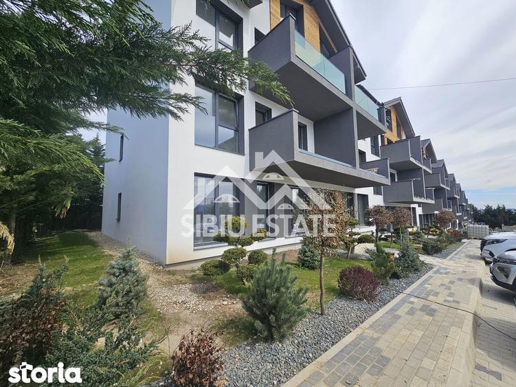 Apartament 3 camere, 2 bai clasa A - 1