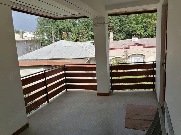 Spa?iu comercial de vanzare sau inchiriat - 1