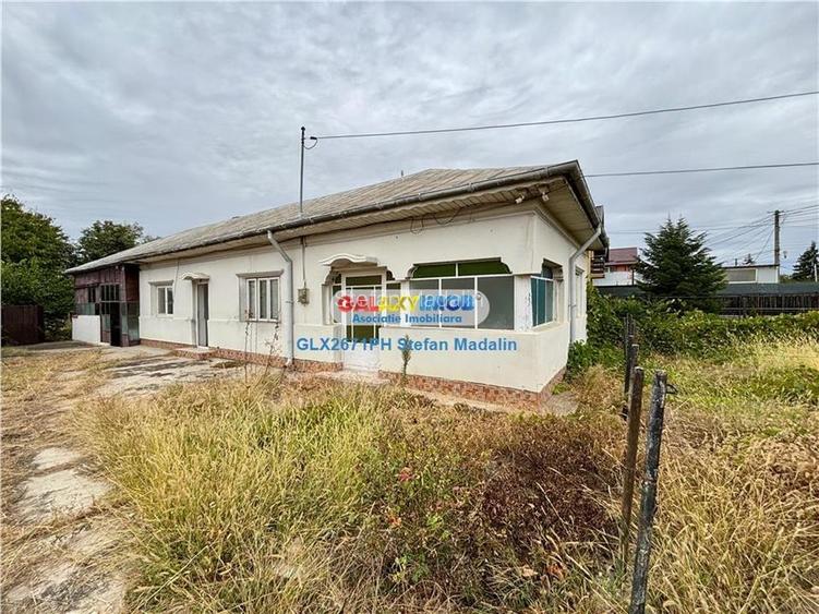 VANZARE CASA BATRANEASCA - 2.656 MP TEREN - ROMANESTI, PRAHOVA