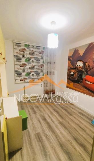 Casă P+1 de vânzare în Ovidiu Sud – 3 dormitoare, 3 garaje, teren 552 mp - 11