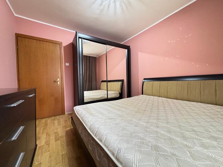 De vanzare - Apartament 3 cam - 68 mp - 700 metri Vulcan Center - 13