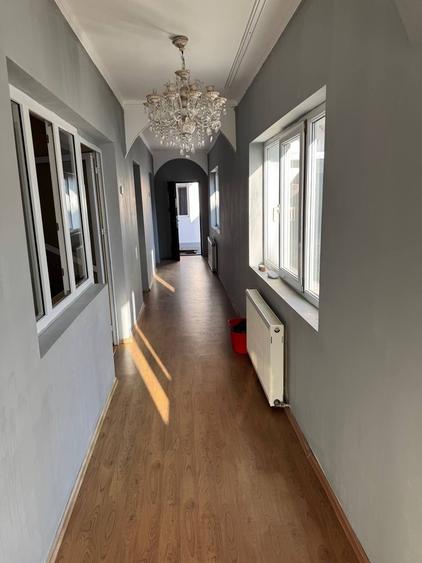 Targoviste casa cu teren generos, reducere pret pana la 01.03, rate, schimb - 10