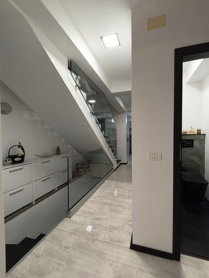 Casa 2016 Tomis 1, curte libera 80 mp pt. 2 mașini+grătar, pergola el. - 25