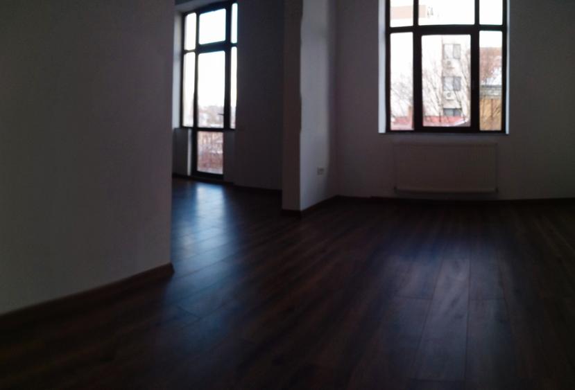 Birouri/ sedii de firma in Centrul Constantei - 11