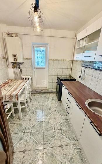 Pacurari, 3 camere decomandat, mobilat si utilat, etaj 1, foarte curat - 5