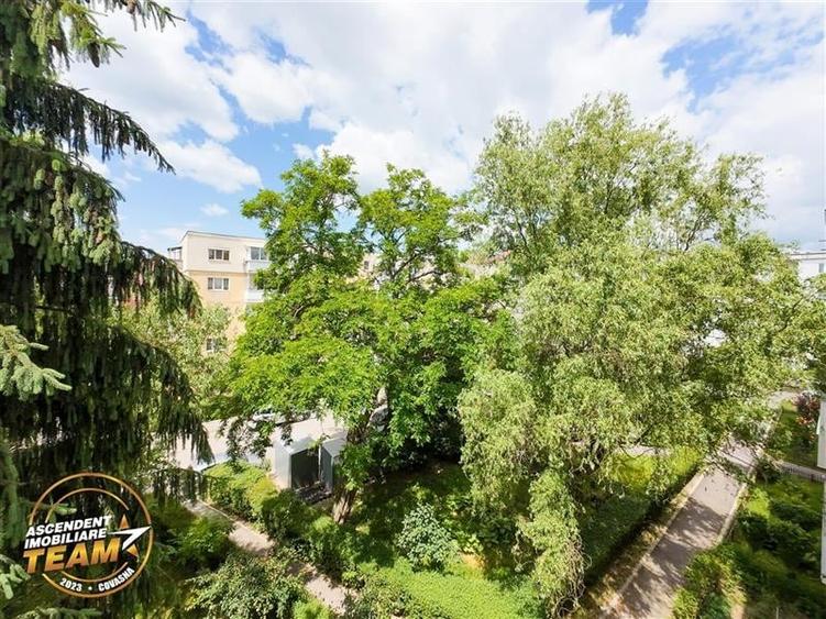 FILM! Apartament 3 camere, decomandat, Lenin, vanzare sau schimb - 2