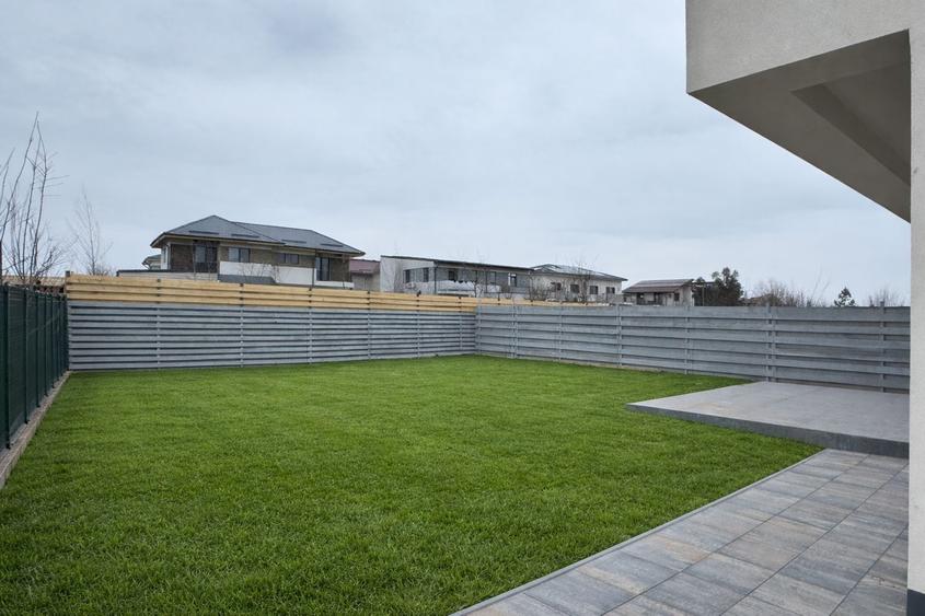 Individuala 23 august TOATE UTILITATILE, curte 350m2 - 2