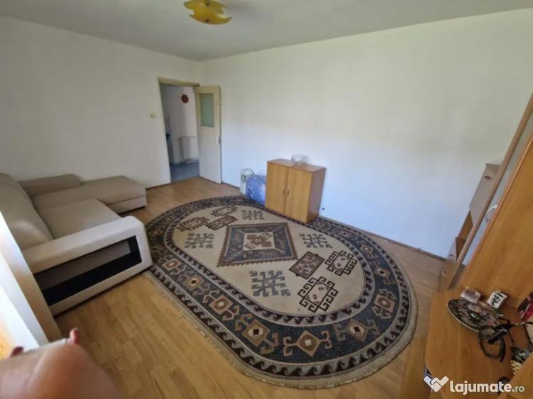 Apartament 3 camere, 71 mp, zona Hotvon - 7