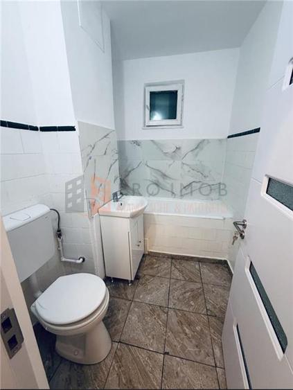 Apartament 2 camere cf 1 decomandat zona Crang - 5