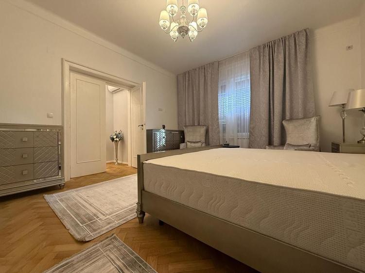 Apartament central, 3 camere  renovat complet, comision 0 - 9