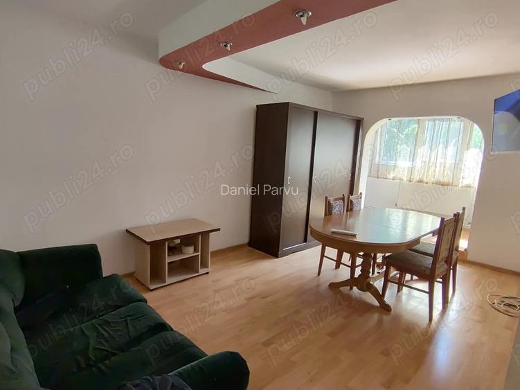 De vanzare apartament 3camere De vanzare apartament 3camere