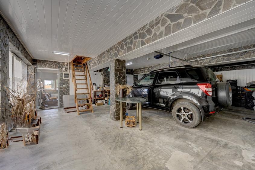 Corbeanca-Laguna Albastra, refugiu exclusivist la lac, vila cu piscina - 11