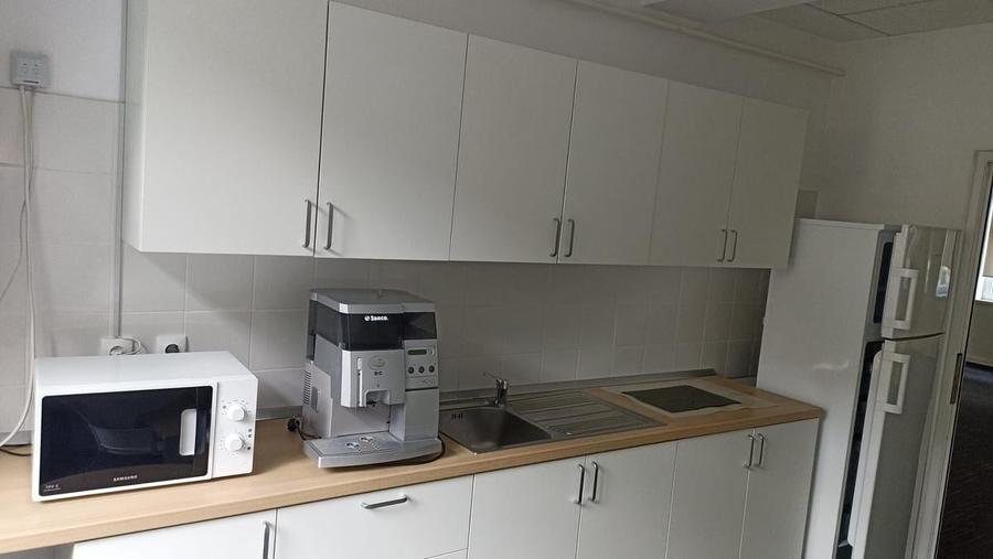 Lacul Tei strada Vidin suprafata 195 mp, cladire birouri - 10