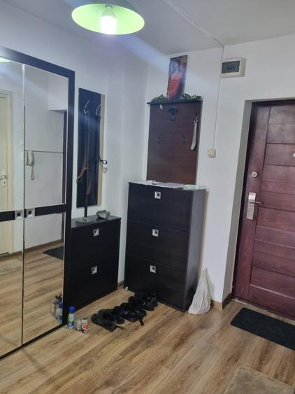 43 mp de vanzare in zona Prosper Mall 13 Sepembrie - 6