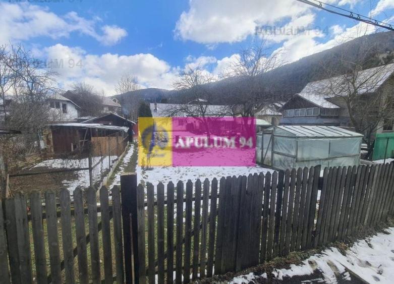 Teren de v&acirc;nzare &icirc;n Azuga - 1