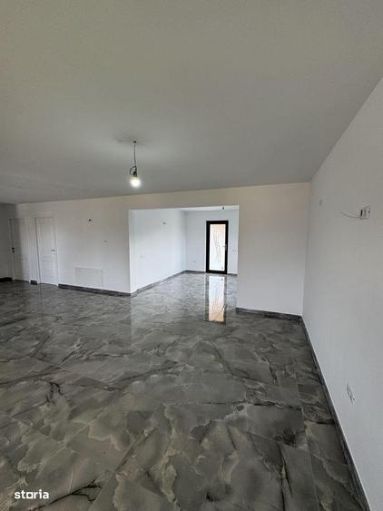 Vand Casa noua in Cordun - 9