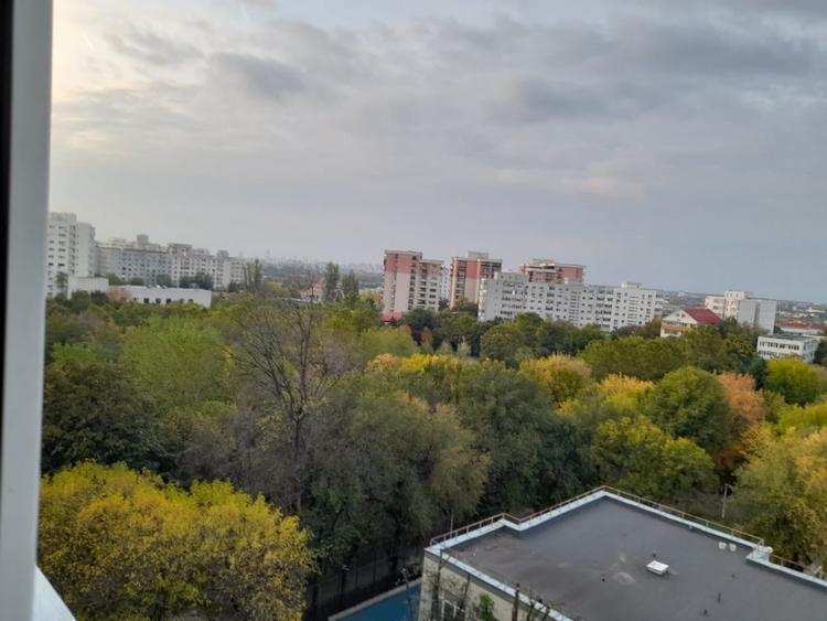 Șoseaua Pantelimon / 3 Camere / Etaj 9/10 / Vedere Spate Spre Scoala / Decomanda - 12