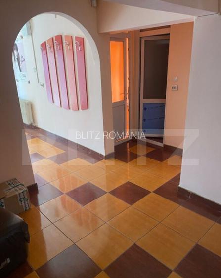 Spatiu comercial de Inchiriat, 72 mp, zona Calea Moldovei Spatiu comercial de Inchiriat, 72 mp, zona Calea Moldovei