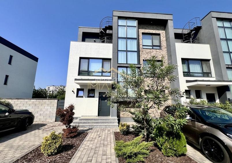 Vila UltraLUX *5 camere* | Sisesti
