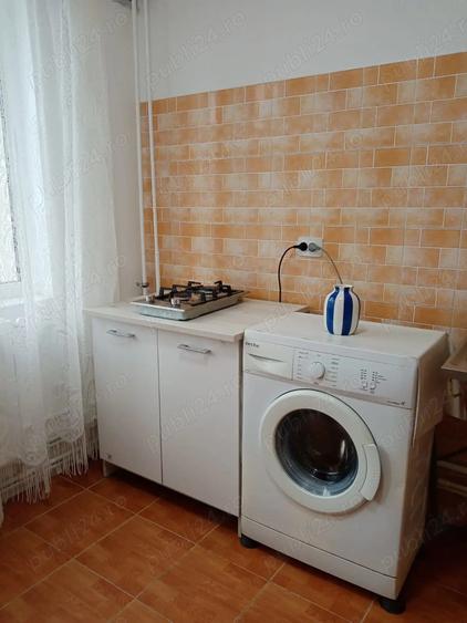 Inchiriez garsoniera Gara, langa Lidl ?i Penny, - 3