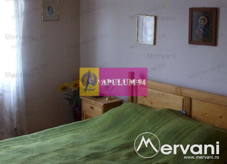 Vila de vanzare in Busteni - Zona Centrala - 11