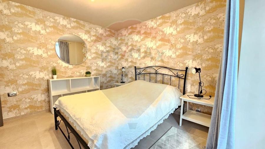 Inchiriez apartament modern cu 4 camere în zona Parcul Central - 11