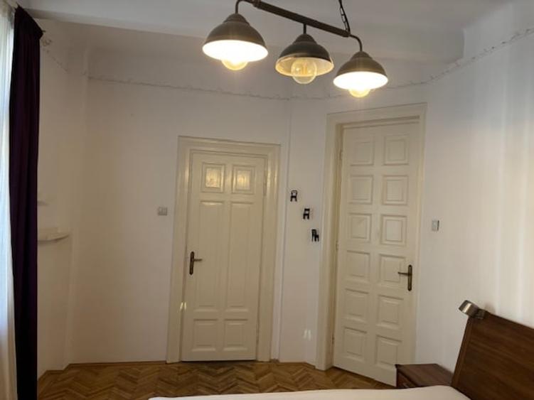 Apartament ultracentral -Piata Lahovari - 13