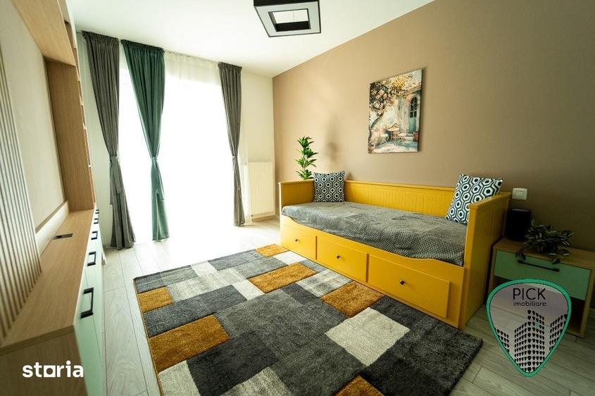 Apartament cu 3 camere decomandat în Libertății