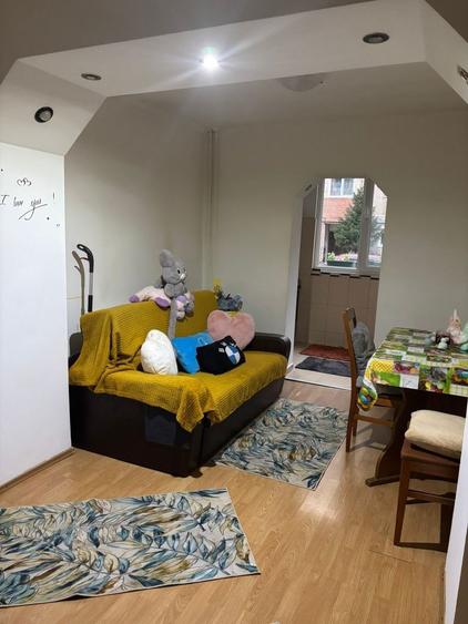 Apartament 2 camere transformat in 3 - 2