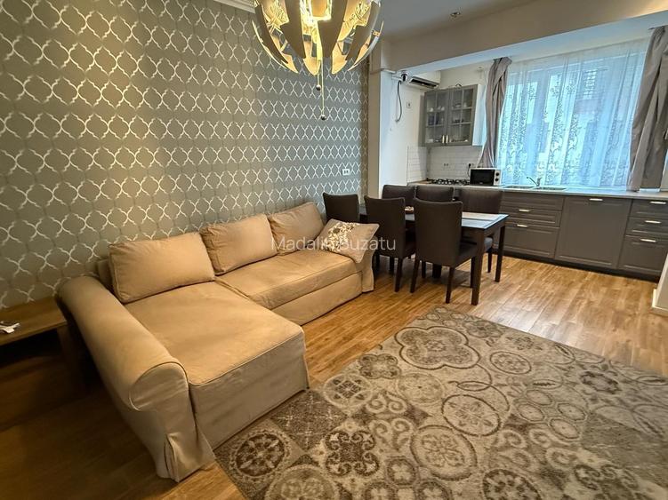 Apartament 2 camere Studiou, Lux ,Parcul Sebastian