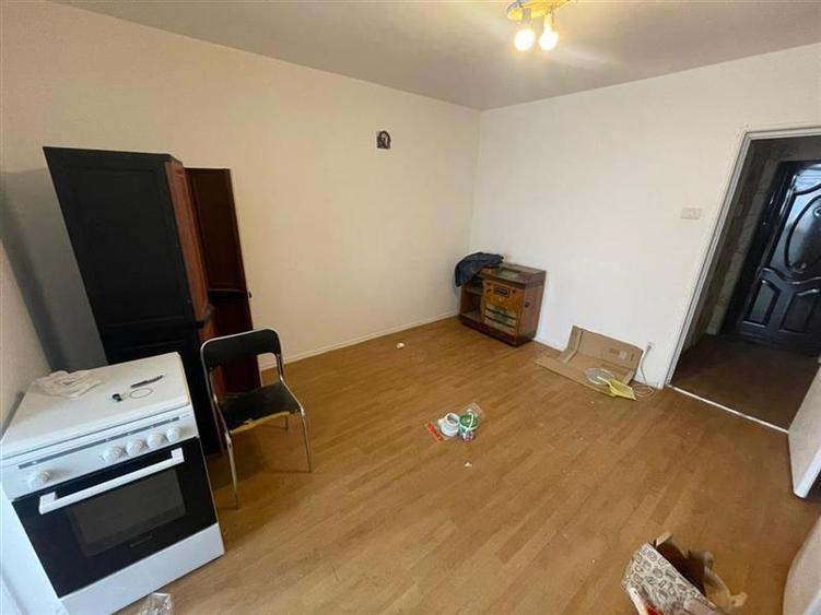 Garsoniera Giurgiului Piata Progresul - 2