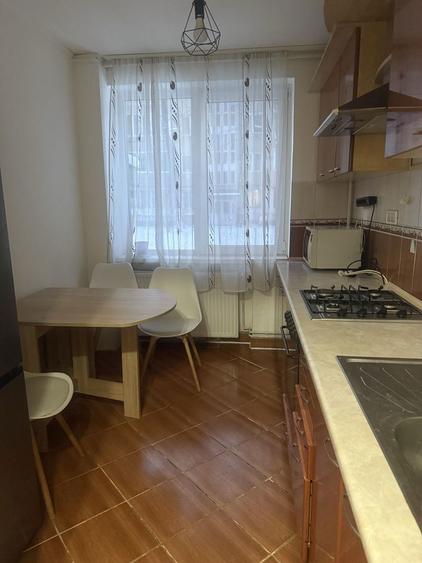 Apartament de inchiriat Zona Podgoria - 2