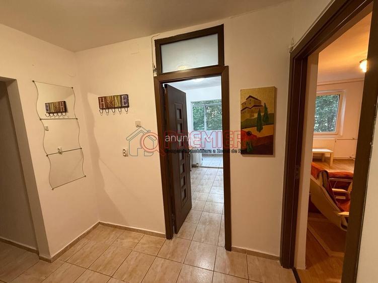 Oltenitei Vanzare 3 camere - Str. Panselelor - 10 min Metrou Aparatorii Patrie