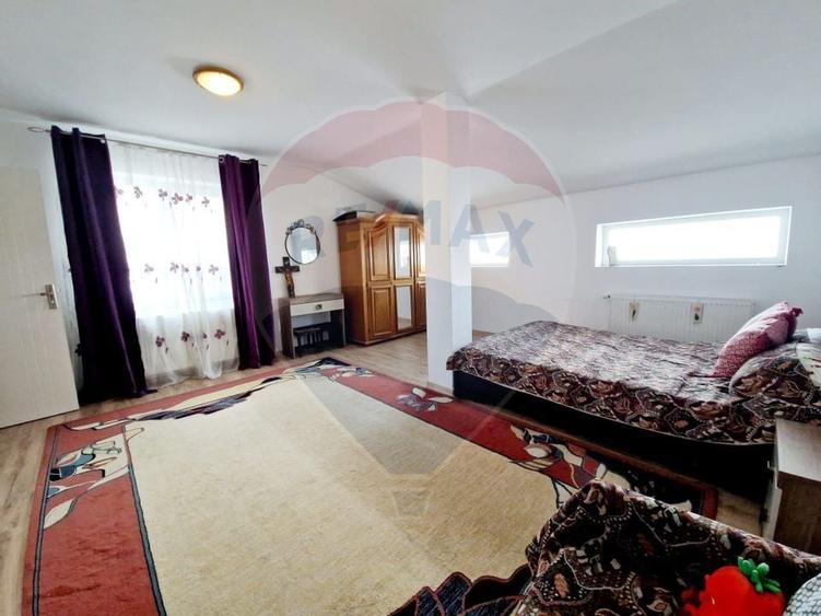 CHIRIE - Casă  4 camere , curte ,  zona LPS - 6