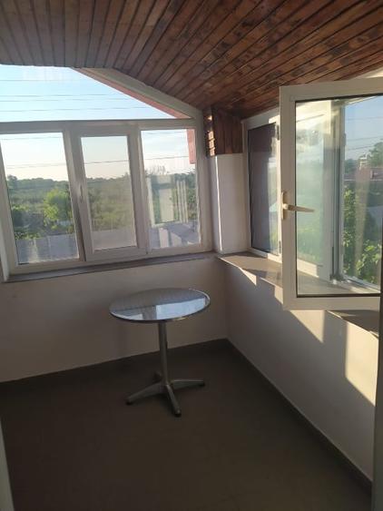Casă individuală cu 5 camere cu Garaj în Coteana