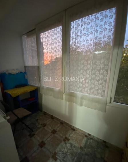 Apartament cu 2 camere ejat intermediar zona Traian Apartament cu 2 camere ejat intermediar zona Traian