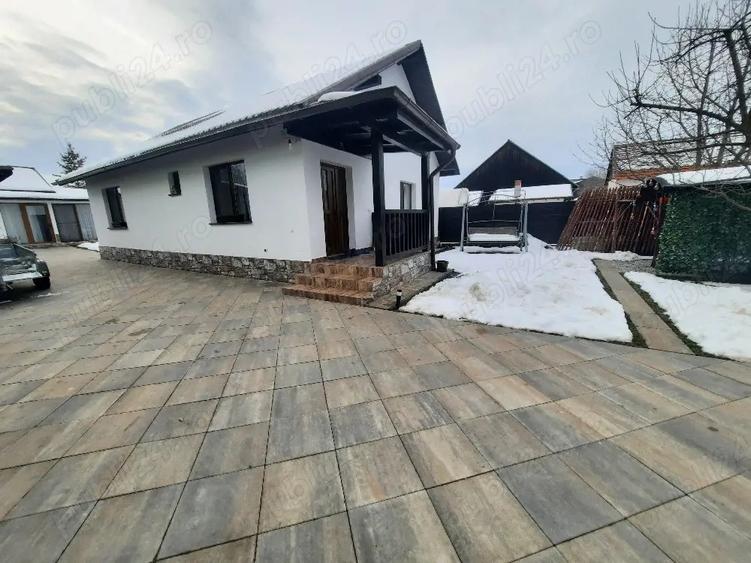 Casa de vanzare din caramida - 1